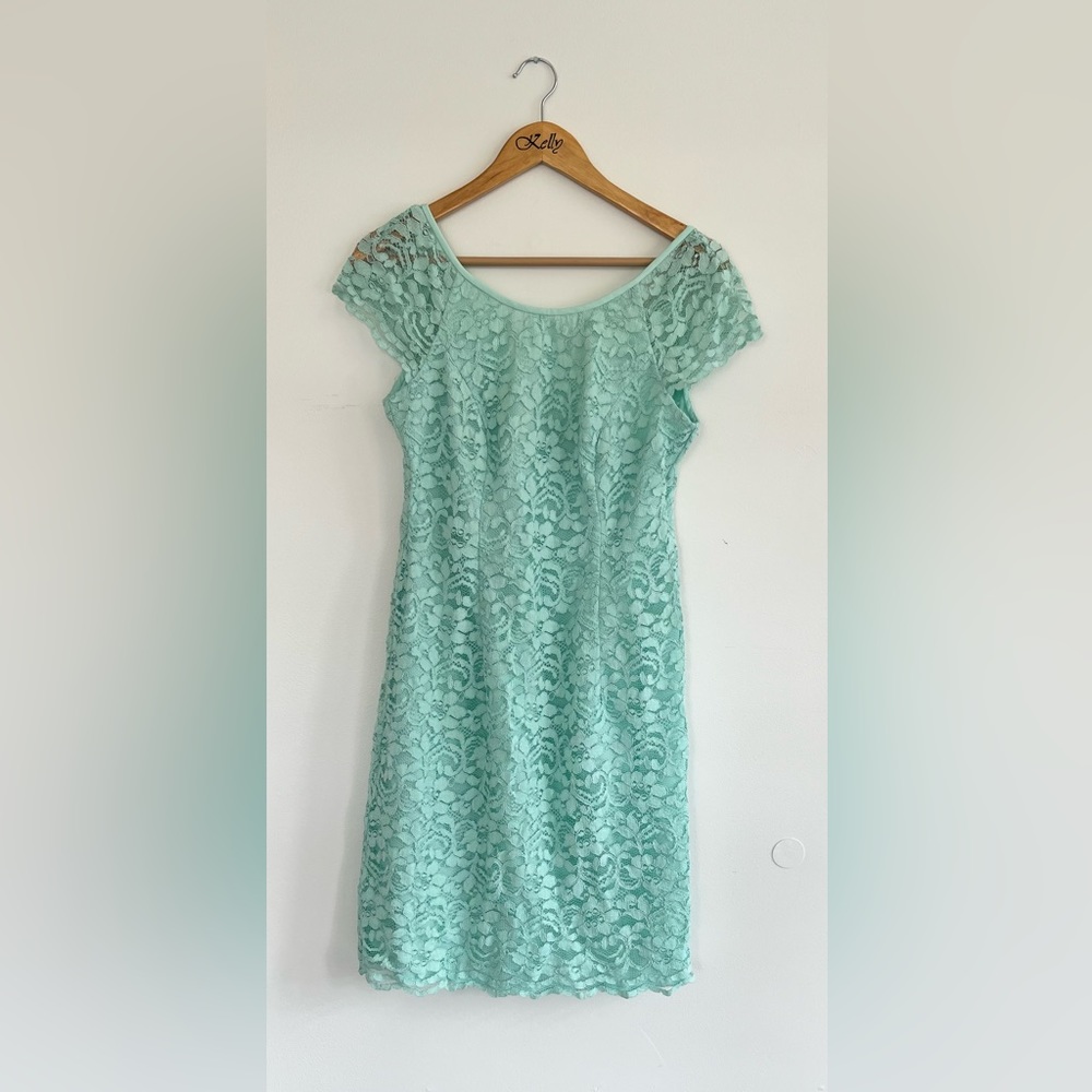 Lace cocktail dress